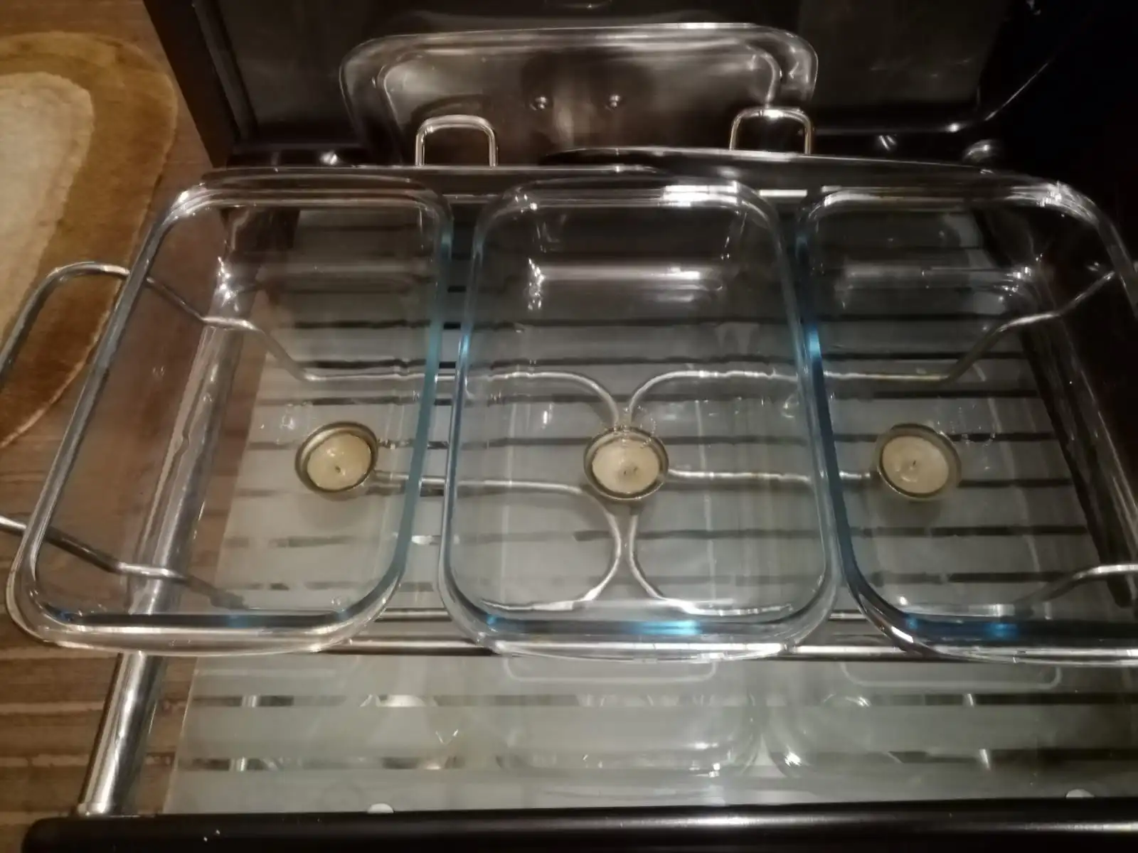 Serving glass dish stand with candle warmer 3 in 1
