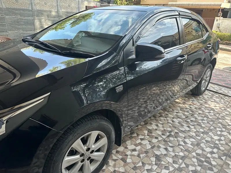 Toyota Altis Grande