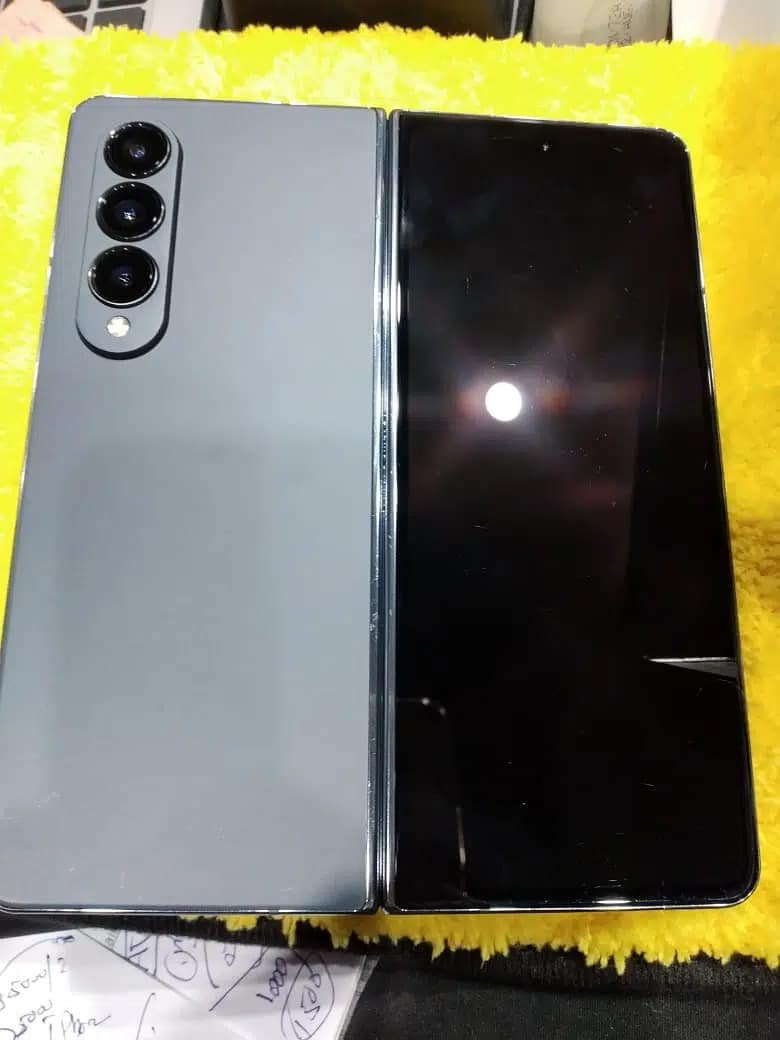 Samsung Galaxy ZFold 4 PTA