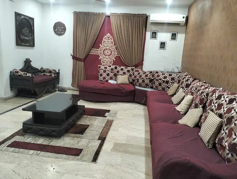 10 Marla Triple Storey House For Sale At Prime Location