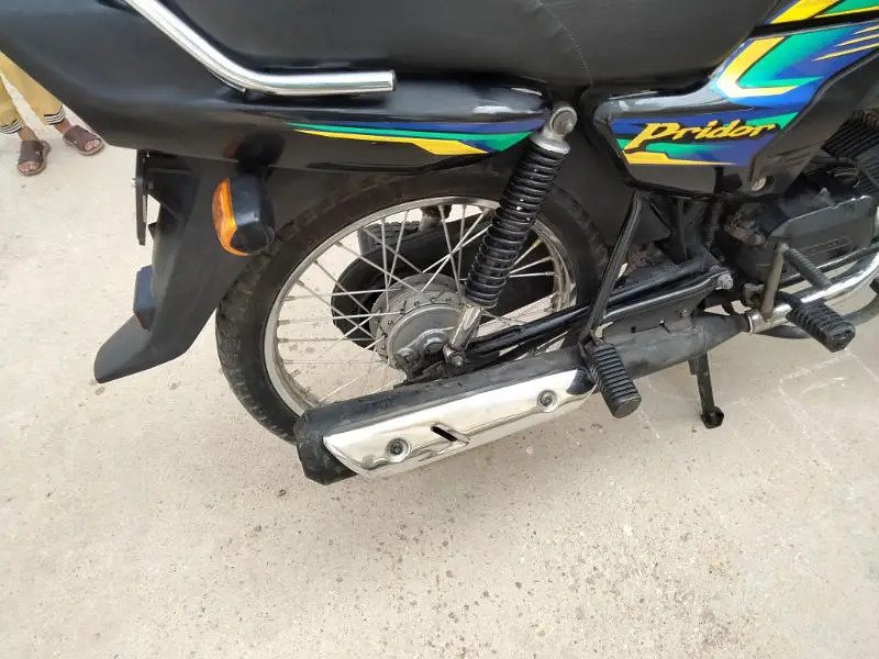 HONDA PRIDER FIRST OWNER BIKE ONE HAND USED