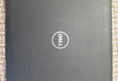 Laptop / Dell laptop core i3 / 8th gen / 256 GB