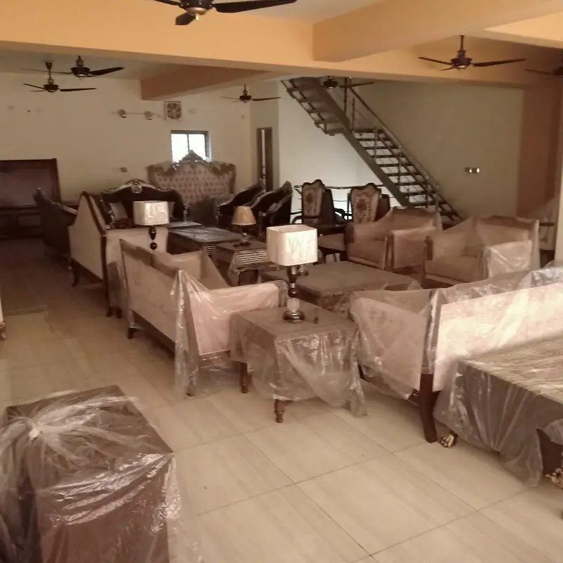 Commercial Building For Rent Best Option for business