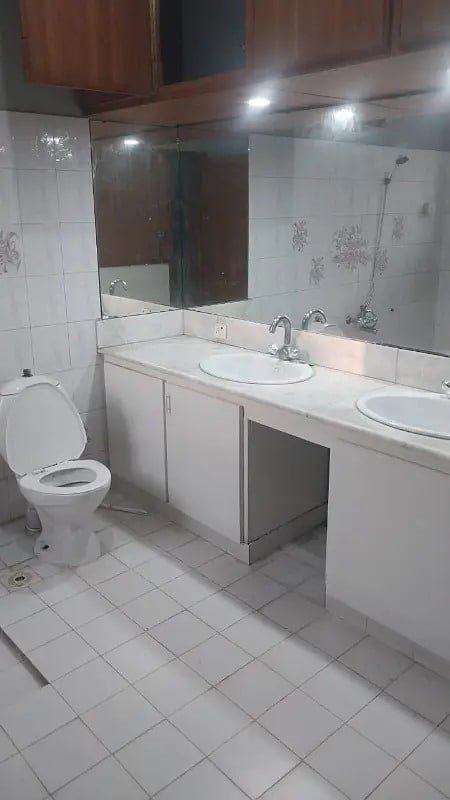 Abrar Estate Offers 5 Marla Lower Portion For Rent In Near U