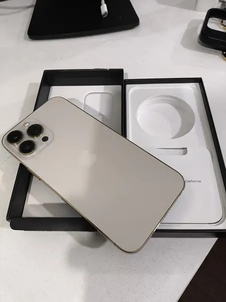iPhone 13 Pro Max 256gb non pta in excellent condition