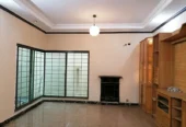 Get An Attractive Prime Location House In Madina Town