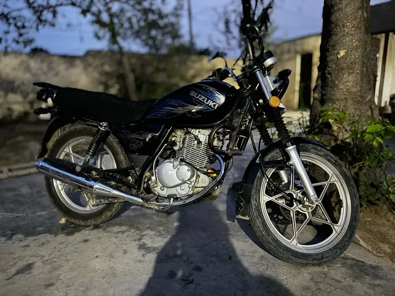 Suzuki GS 150 SE urgent for sale – Original parts like new