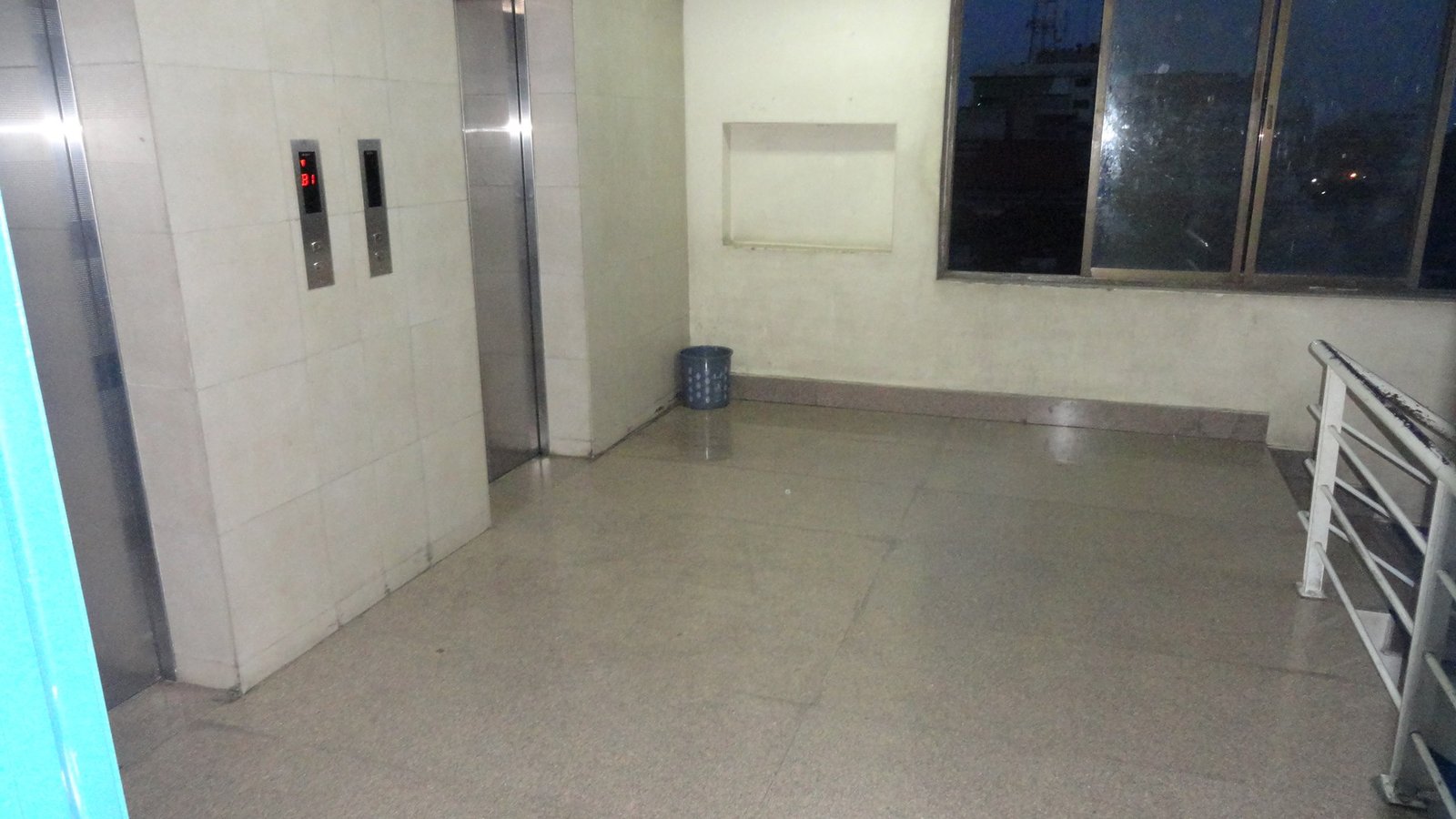 Beautiful Centrally Located Studio Apartment/Flat Garden Town