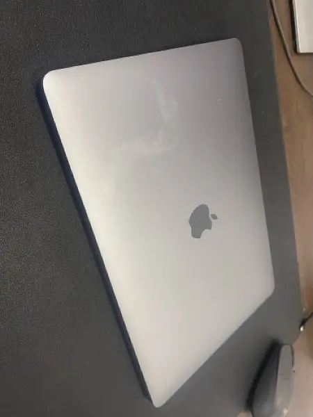 Macbook Pro 2017 16/128 Non Touchbar