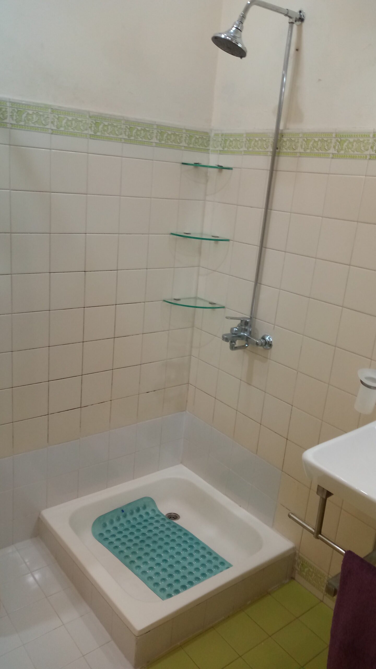Beautiful One Bed Room Annex/Portion Phase 3 DHA Lhr