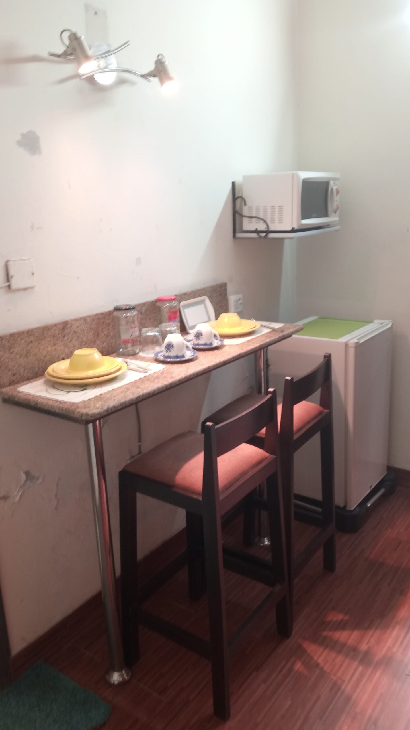 PG Accommodation Amazing Opportunity to Live DHA P3