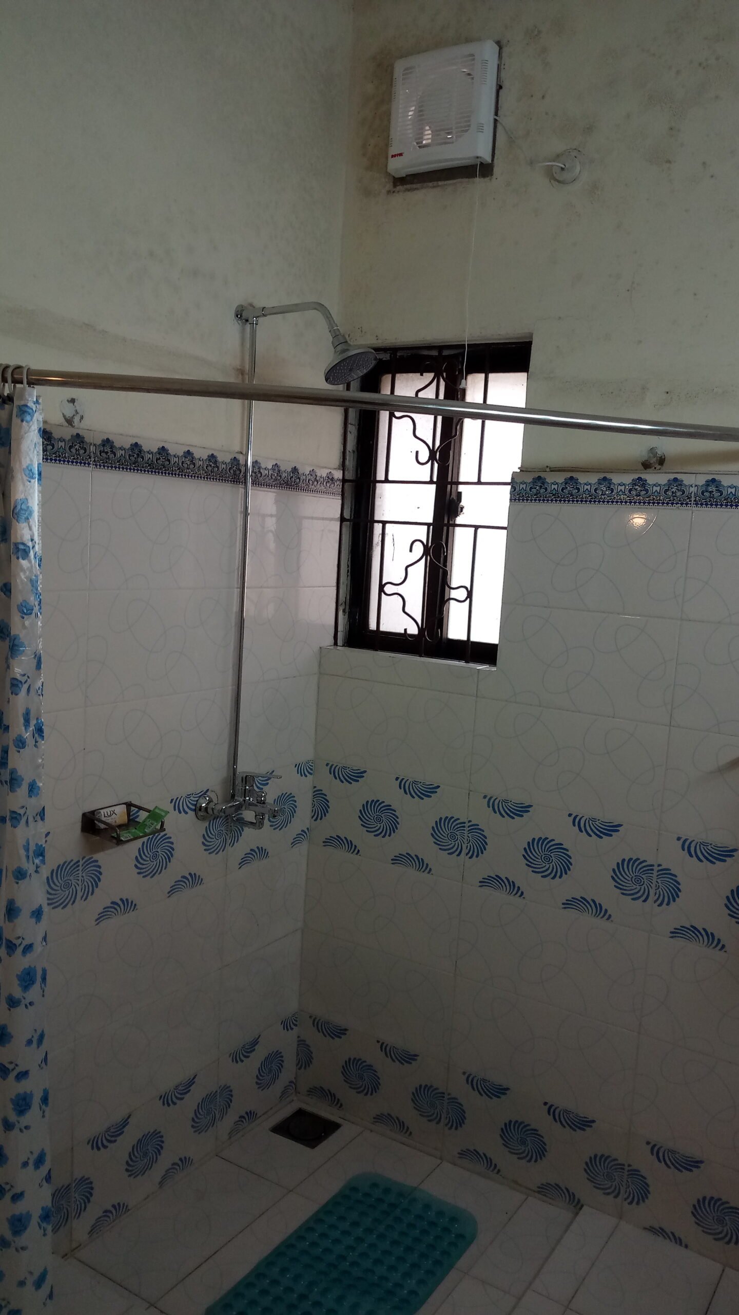 PG Accommodation Amazing Opportunity to Live DHA P3