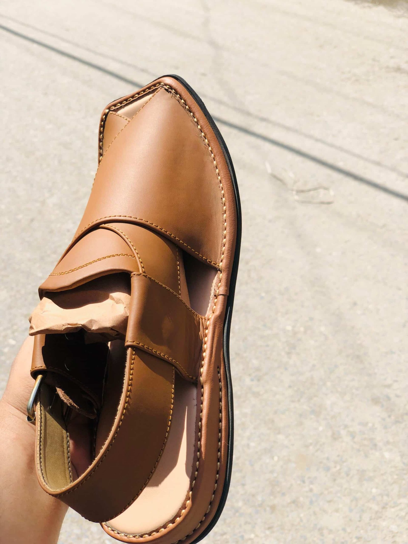 Men’s Peshawari Chappals: A Heritage Crafted by Leather Legac