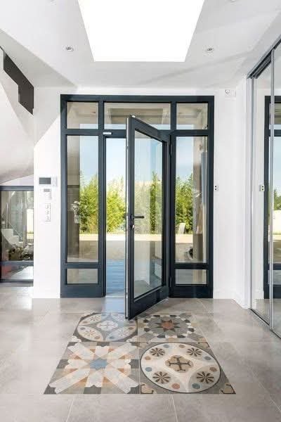 Shishe ka kam, toughened glass,