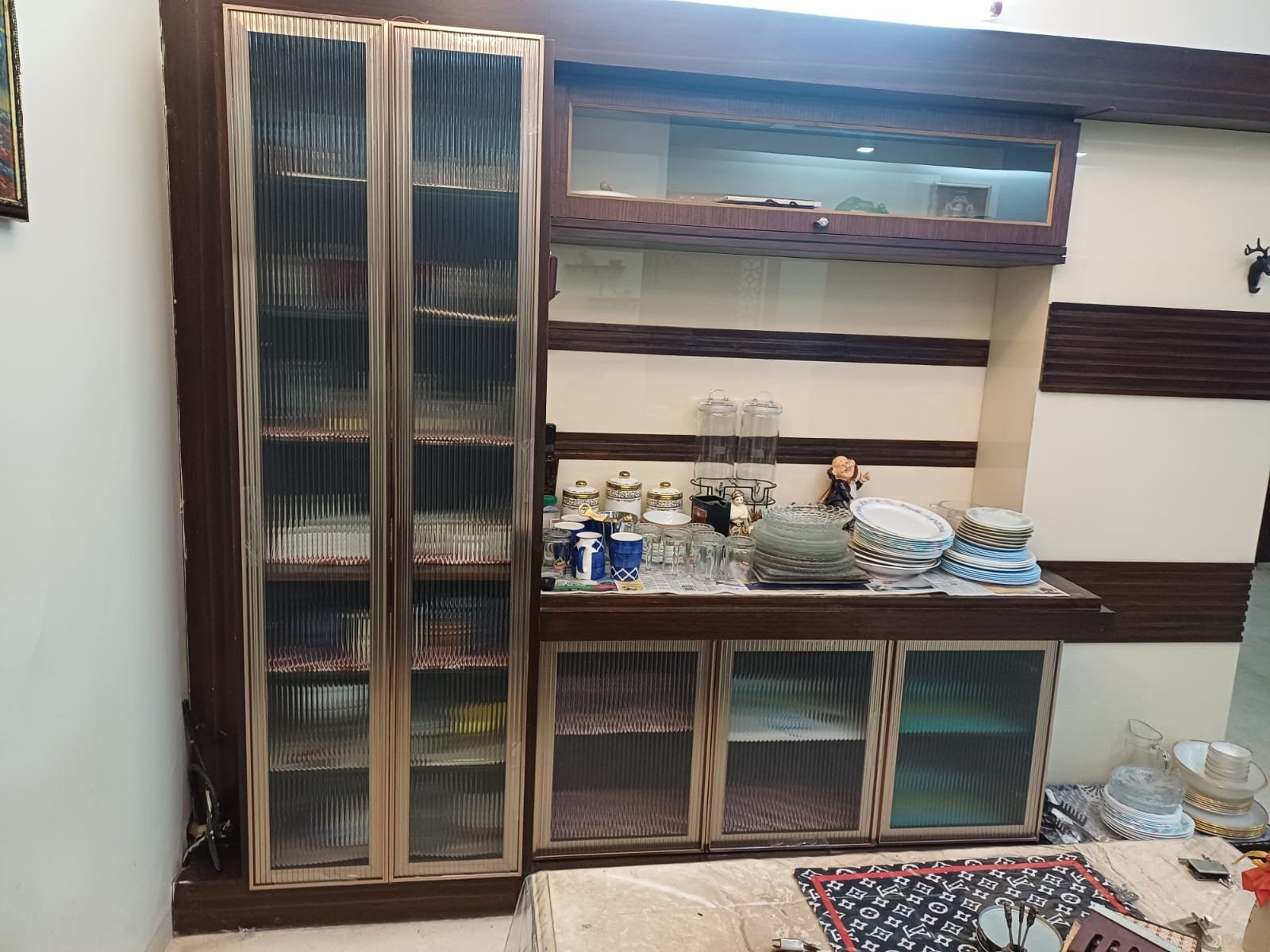 Shishe ka kam, toughened glass,