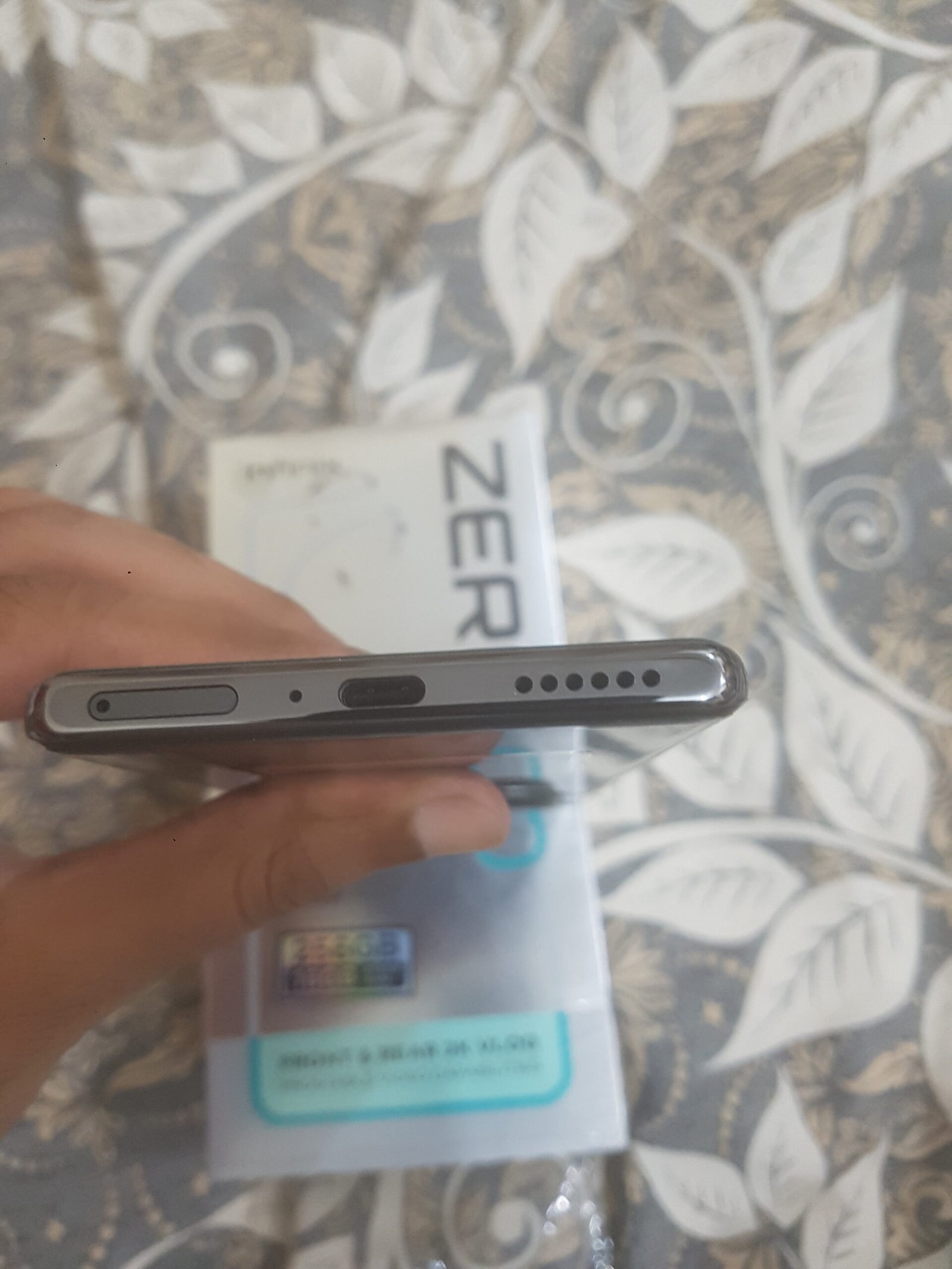 Infinix Zero 40 Available For Sale In full Warranty
