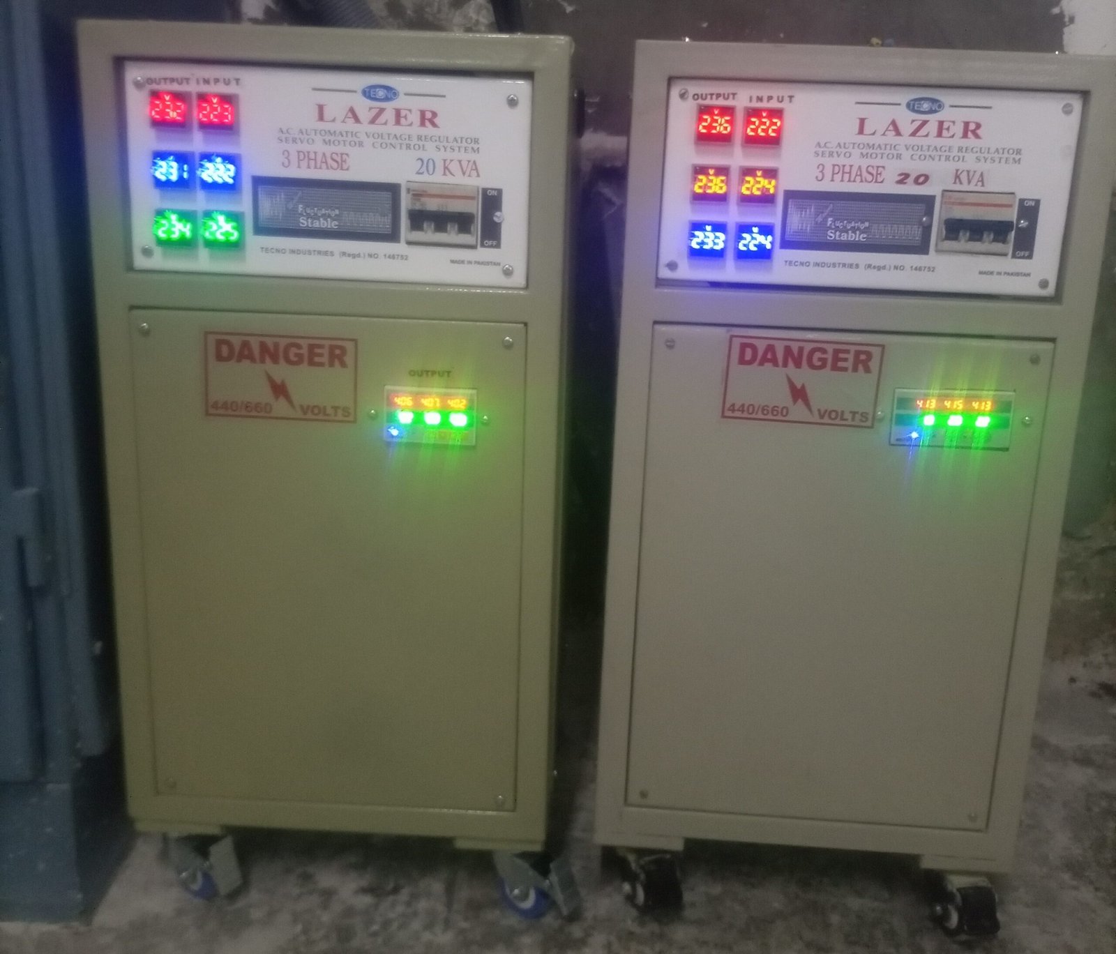 Servo Motor Controlled Voltage Stabilizer for