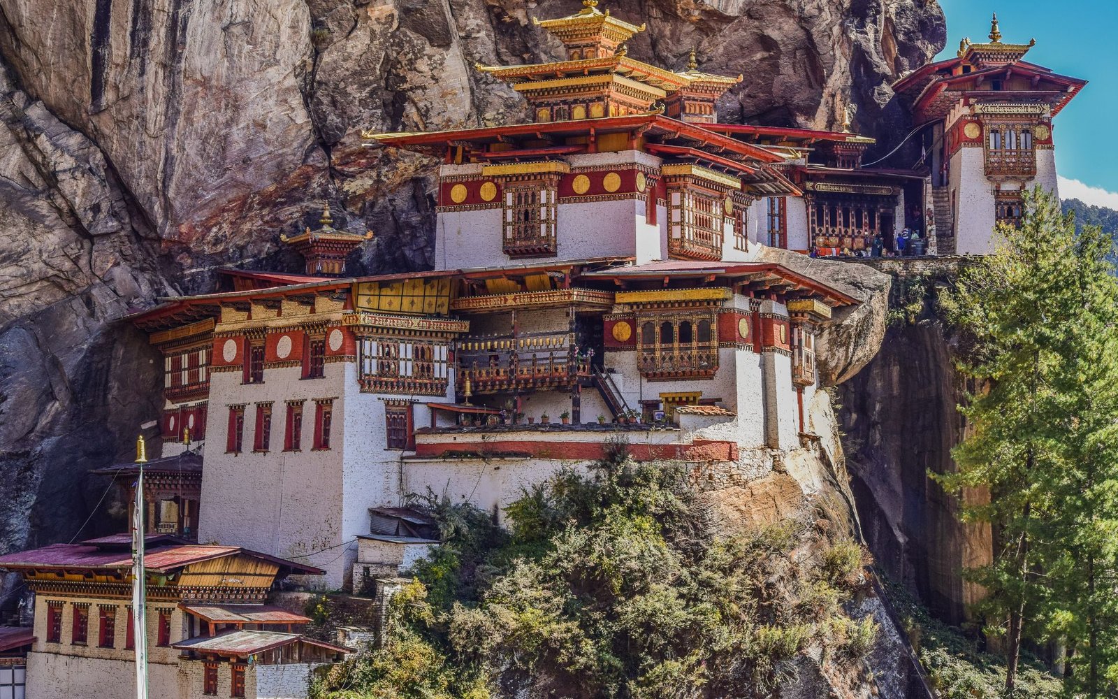 Solo Trip to Bhutan – Budget Packages Available!