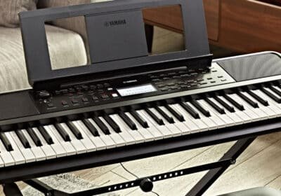 Featured-image-Yamaha-PSR-E383-Review