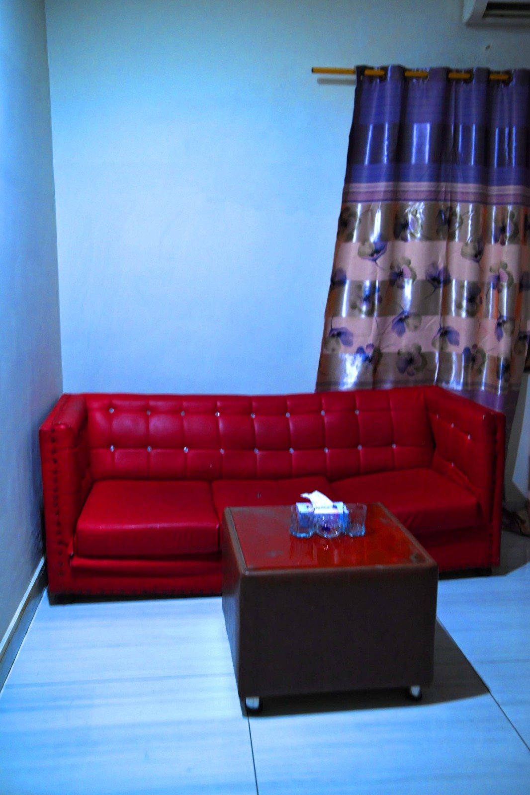Hotel Sahil Inn Karachi – Comfortable Stay in DHA Phase 8