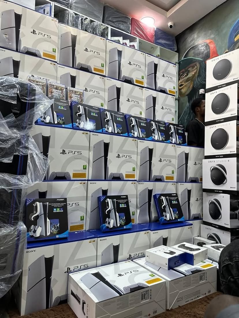 iPhone Duo, iPhone 18 Pro Max, iPhone 18 Pro, Apple Watch,