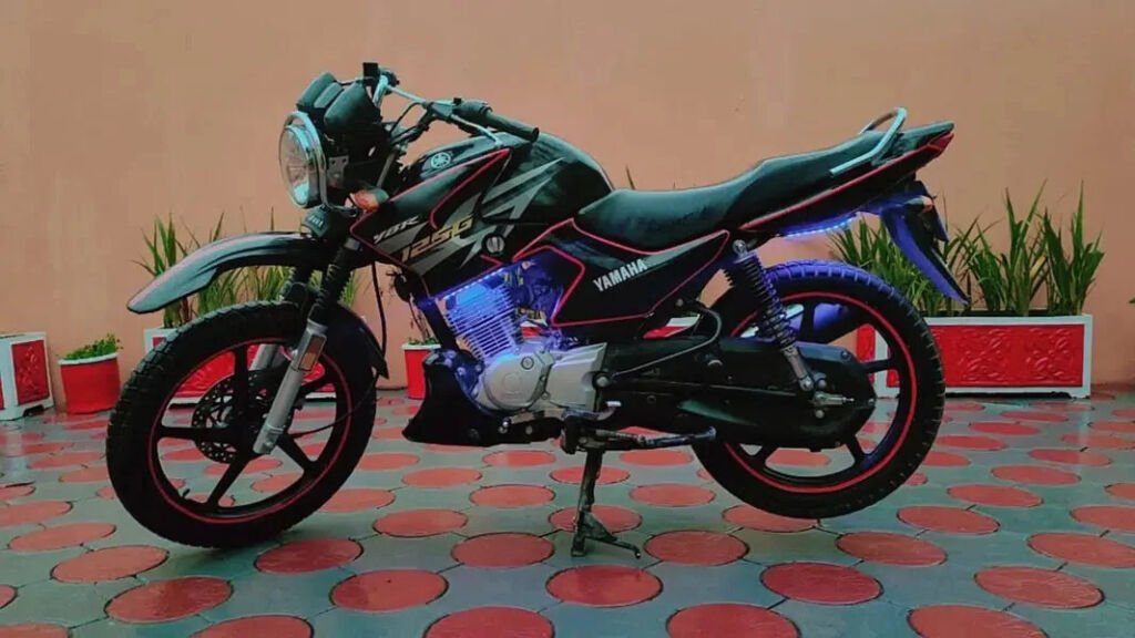 Riding in Style: All About the Yamaha YBZ 125 Feature