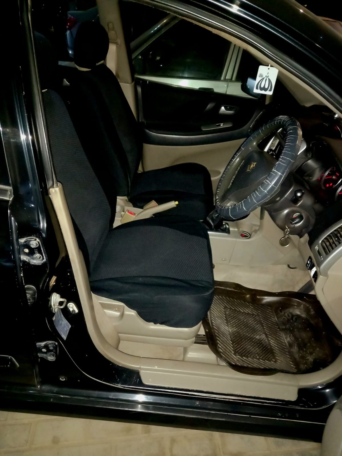 Suzuki liana 2007 modal lxr