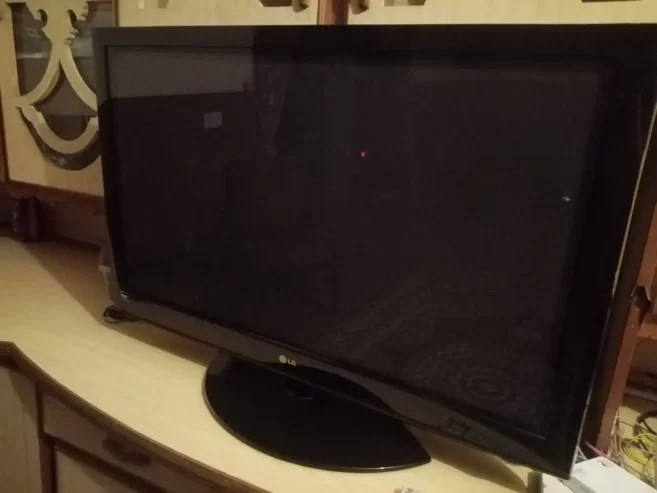 LG LCD Television TV for Sale