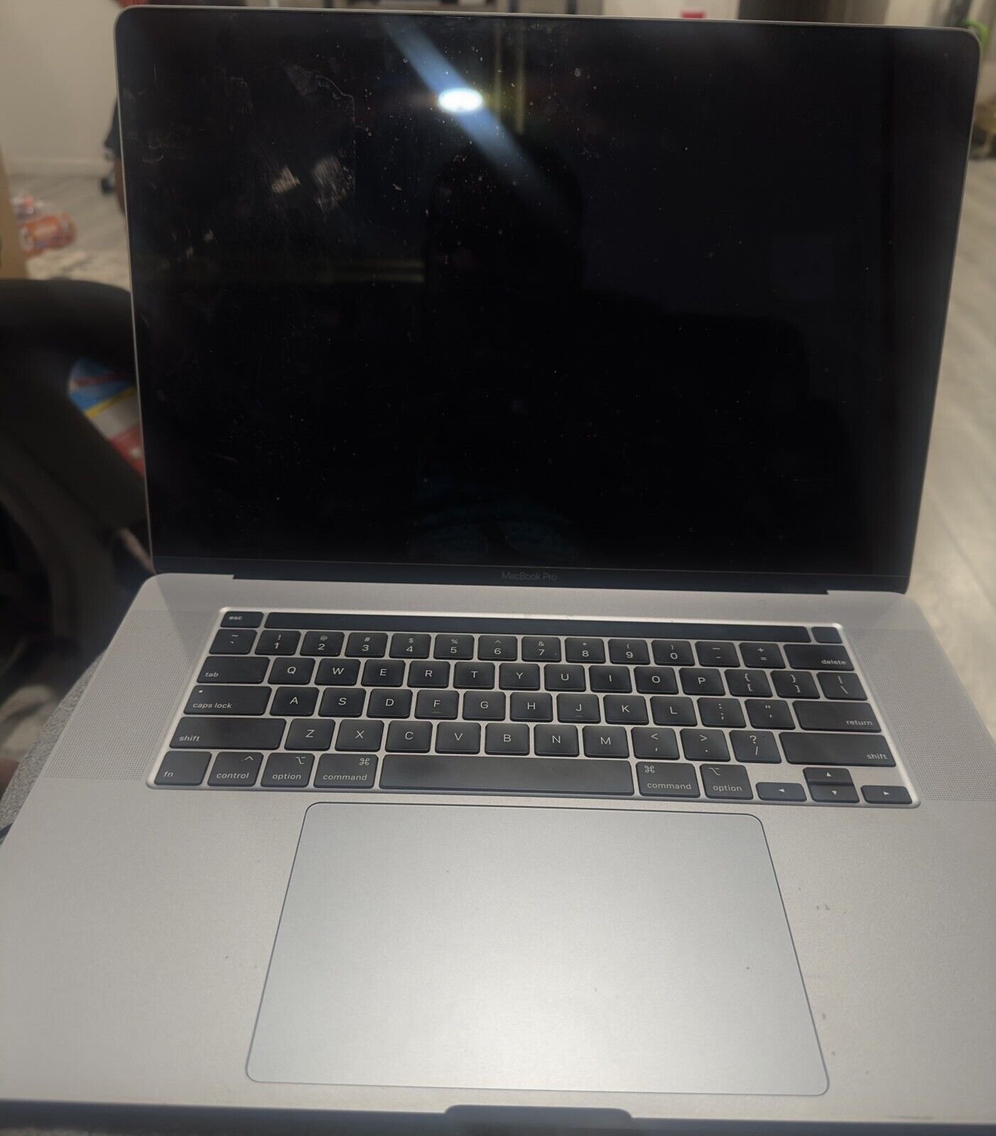 Apple MacBook Pro 16 512GB SSD 16GB M1 Pro MK183LL A A2485 N
