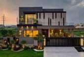 Eyes Catching Modern Design Brand New Luxury Bungalow Prime