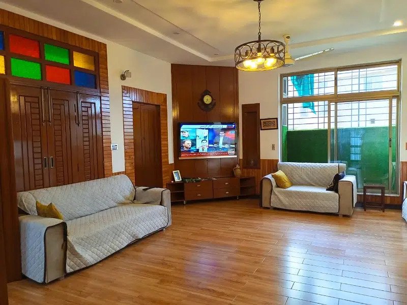 Bahria Town Phase 8, 17 Marla Furnished House,