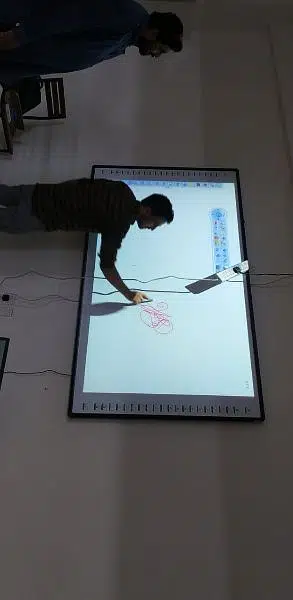 Interactive Touch smart board ,Sony ,Panasonic ,Epson,Acer,