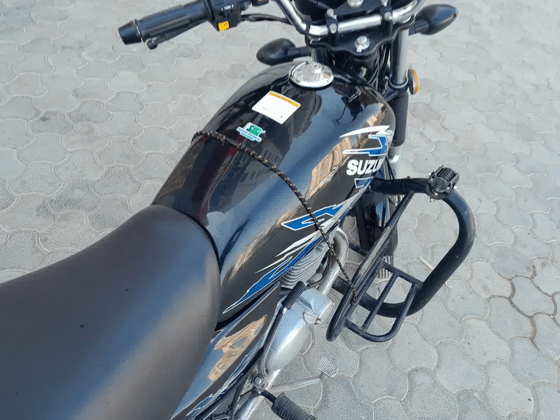 Suzuki GS 150 Special Edition 2021 – 8900 KM (Genuine)