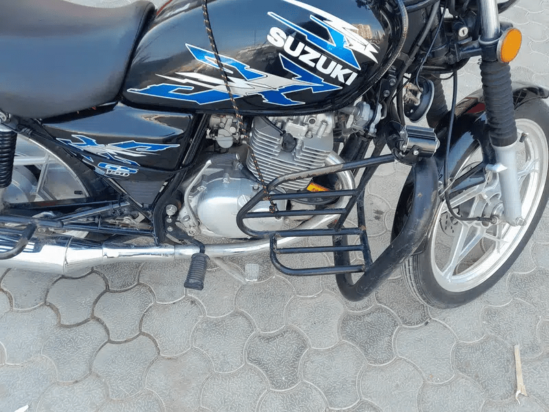 Suzuki GS 150 Special Edition 2021 – 8900 KM (Genuine)
