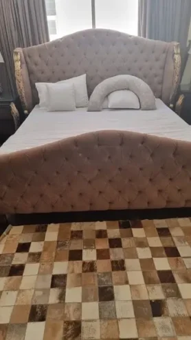 designer bed set unused
