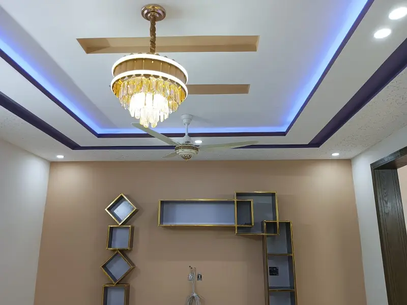 10 Marla Residential House For Sale