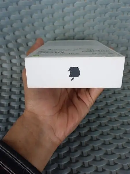 IPHONE 15 (128 GB – BLACK) – Seal Pack