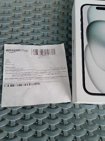 IPHONE 15 (128 GB – BLACK) – Seal Pack