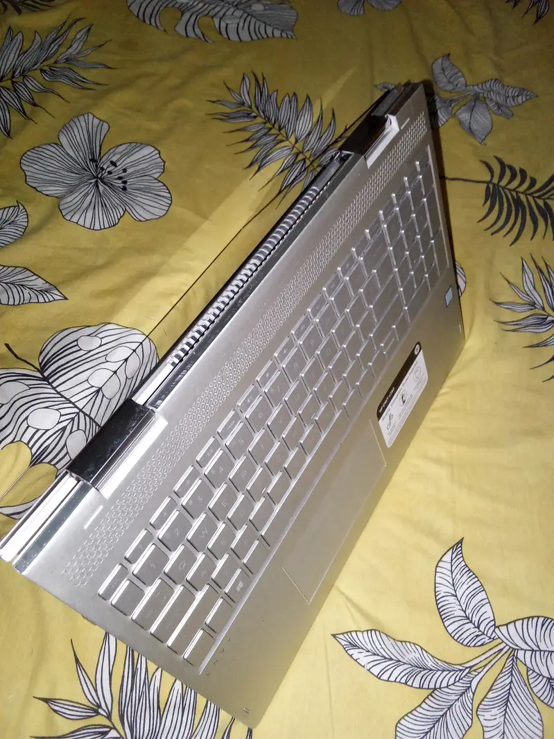 Hp Laptop Envy X360 i7-7th Generation ( Touch Screen)