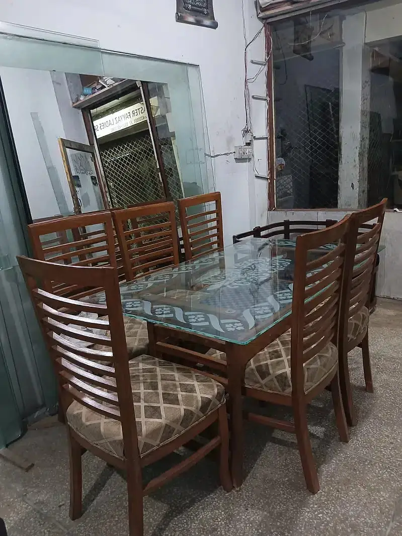 Dining Tables For sale 6 Seater\ 6 chairs dining table\