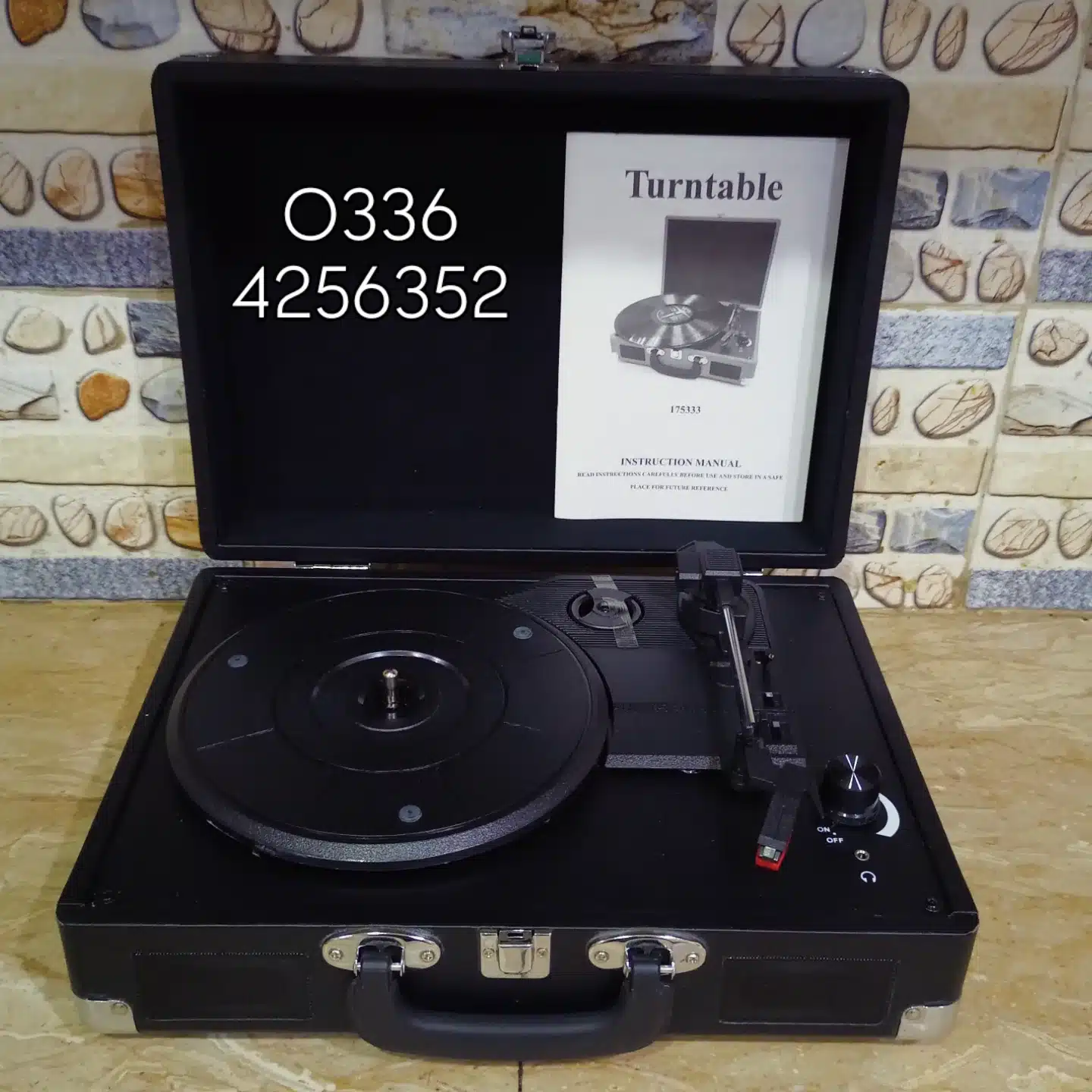Turntable Gramophone Record player Antique