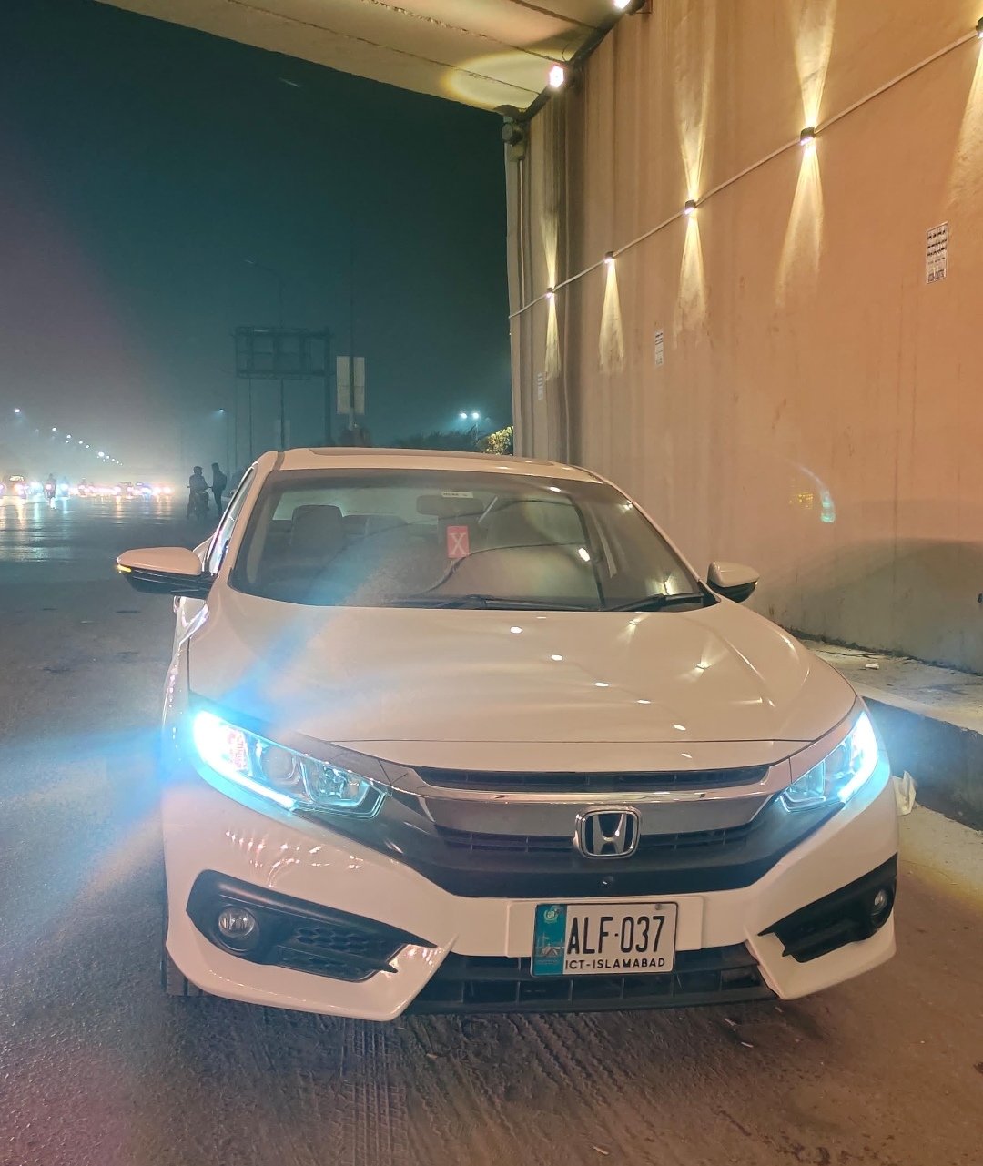 Luxury cars rental service
