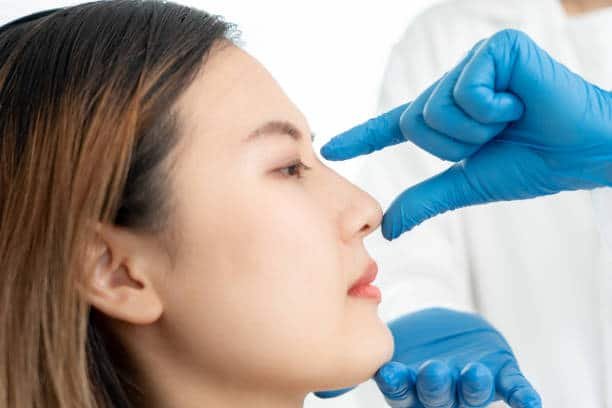 Best rhinoplasty surgeon in Riyadh
