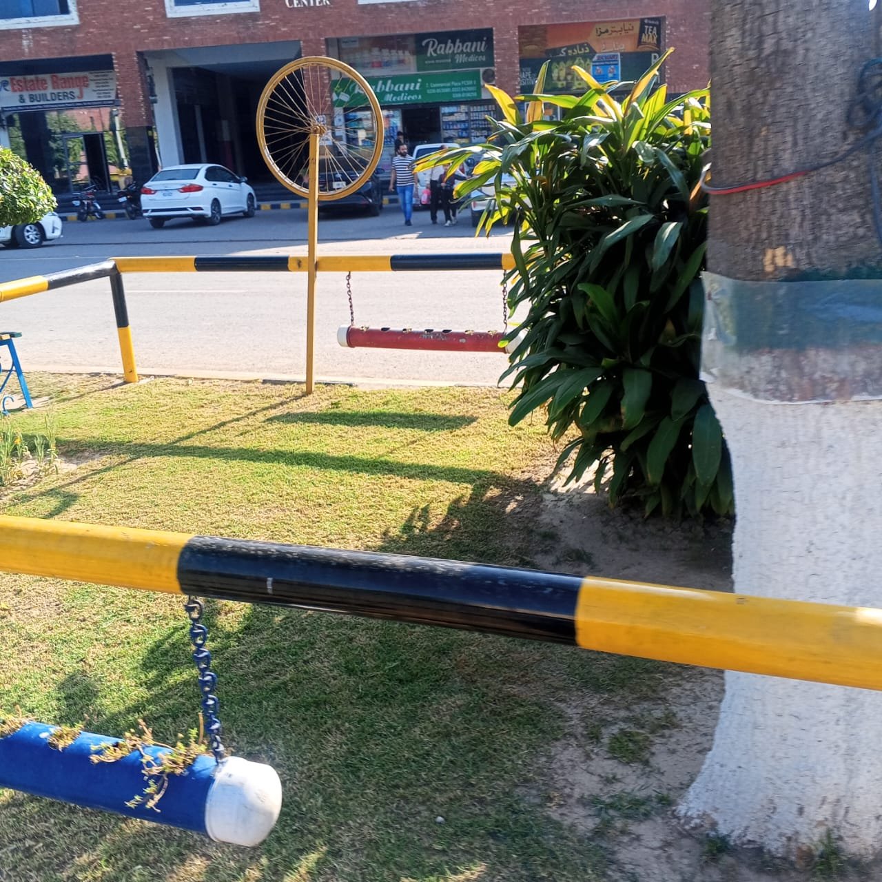 PCSIR officers housing society 1 kanal plot near Park