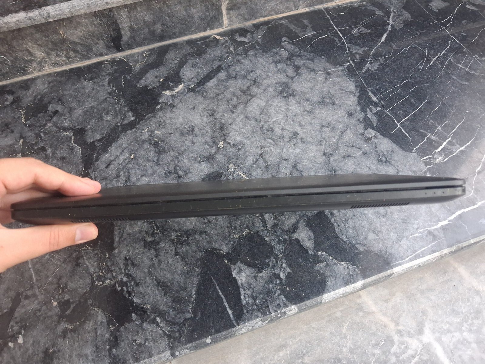 DELL LAPTITUDE E7270