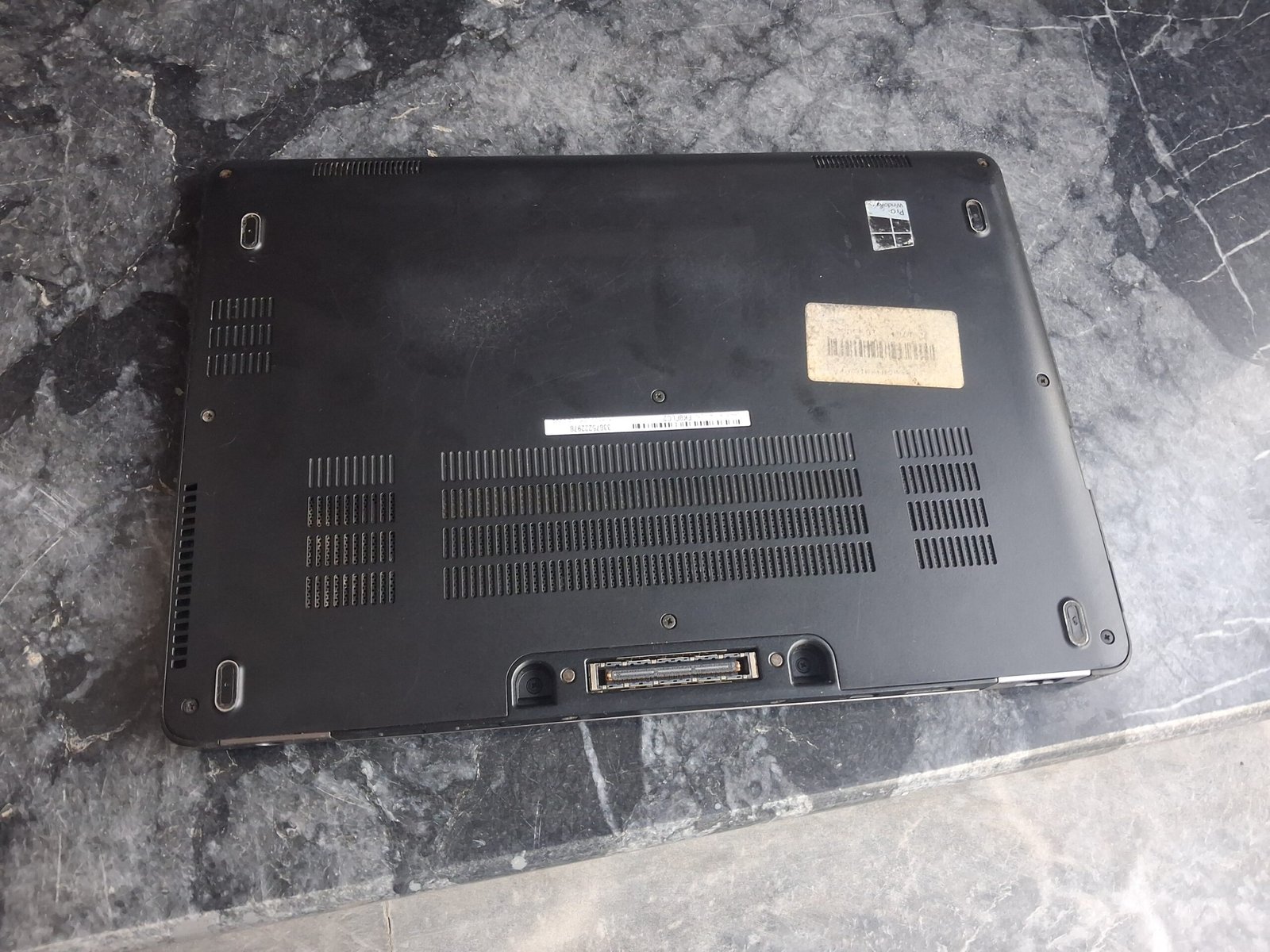 DELL LAPTITUDE E7270