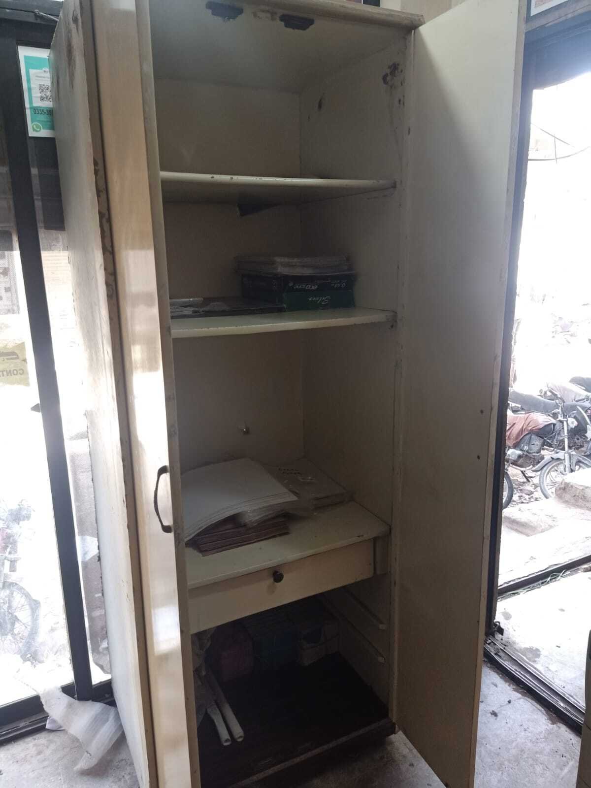 CUPBOARD ALMARI ALMIRAH WARDROBE