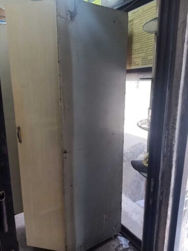 CUPBOARD ALMARI ALMIRAH WARDROBE