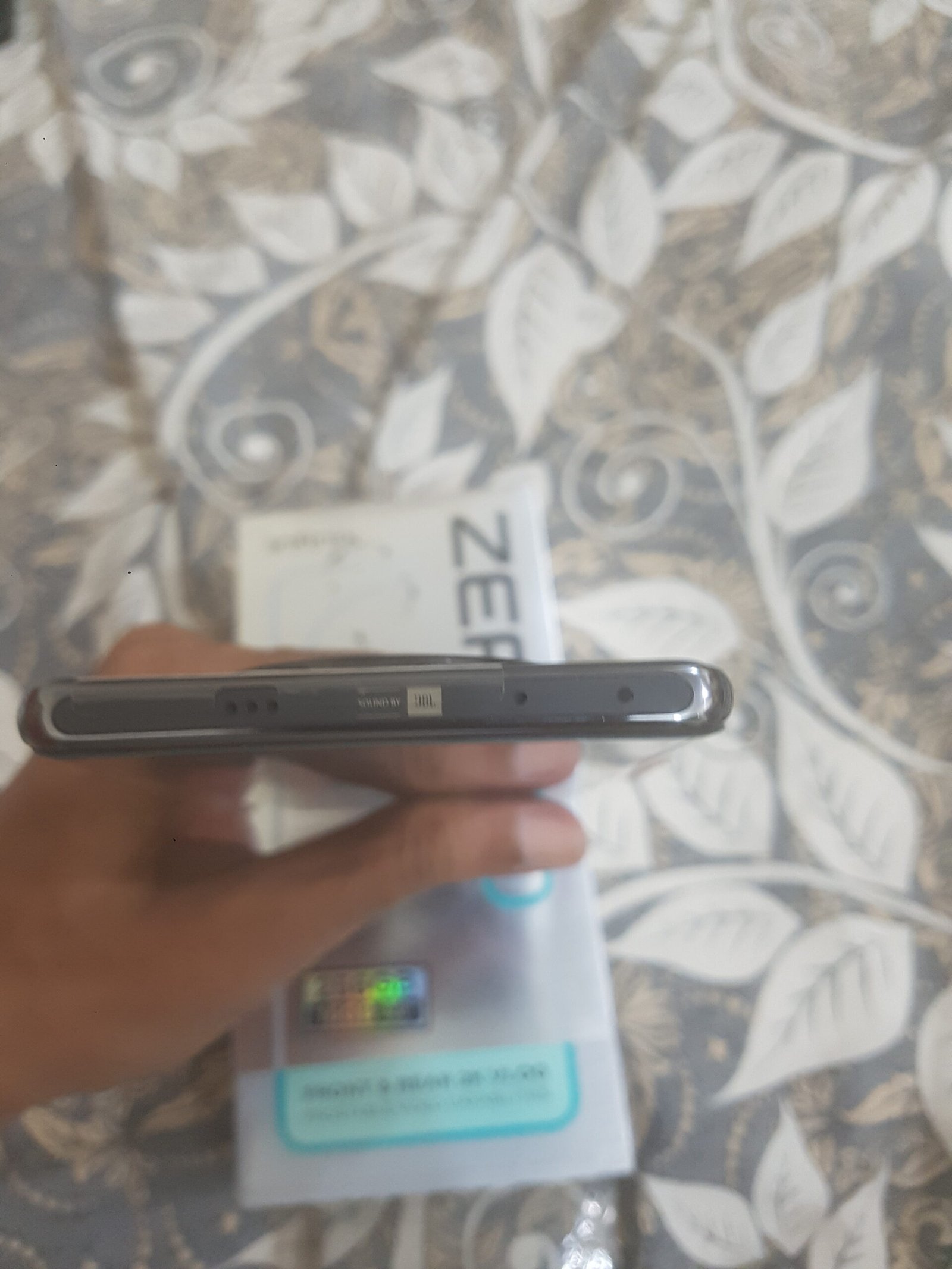 Infinix Zero 40 Available For Sale In full Warranty