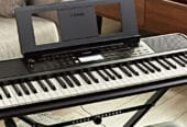 Yamaha PSR-E383 Digital Keyboard